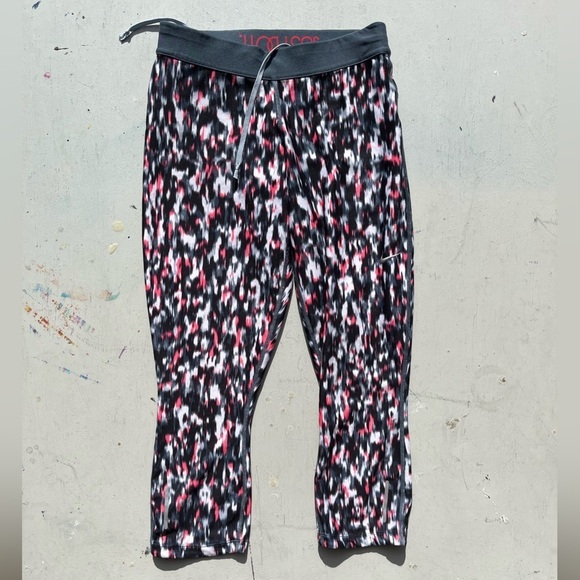 Women's Nike Bottoms Multicolor Colorblock M Stretch Active Leggings Pull-On Gym - Picture 1 of 11